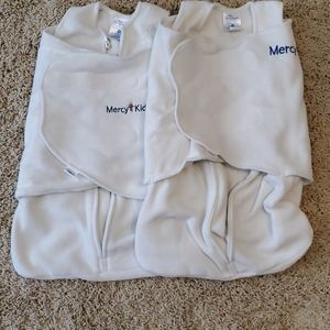 2 Halo Sleepsack Swaddles - Newborn (6-12lbs)
